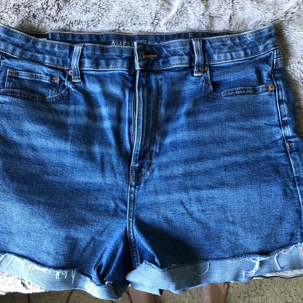 American Eagle Midi Shorts